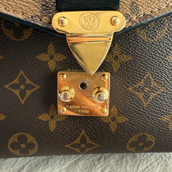 Louis Vuitton Crossbody Pochette Métis - Picture 6 of 11